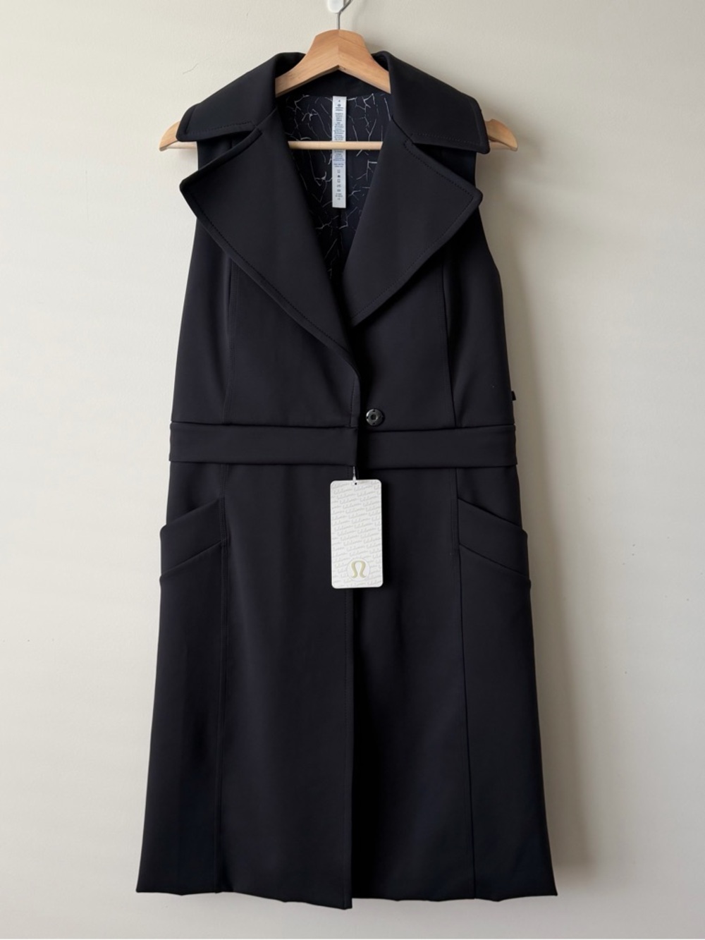 lululemon athletica Black Quickchange Vest